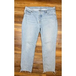 Old Navy High Rise Slouchy Straight Jeans Light Wash Raw Hem Size 14 Button Fly